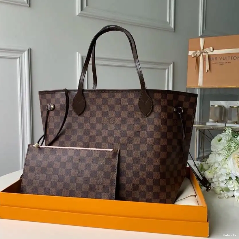 VUITTON NEVERFULL LOUIS MM 0527
